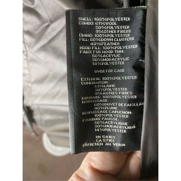 Cole Haan, women’s down filled hooded, winter coat size small - Picture 6 of 6